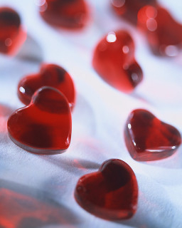 Kırmızı yansıyan kalpler
Kırmızı yansıyan kalpler
Anahtar kelimeler: Kırmızı yansıyan kalpler